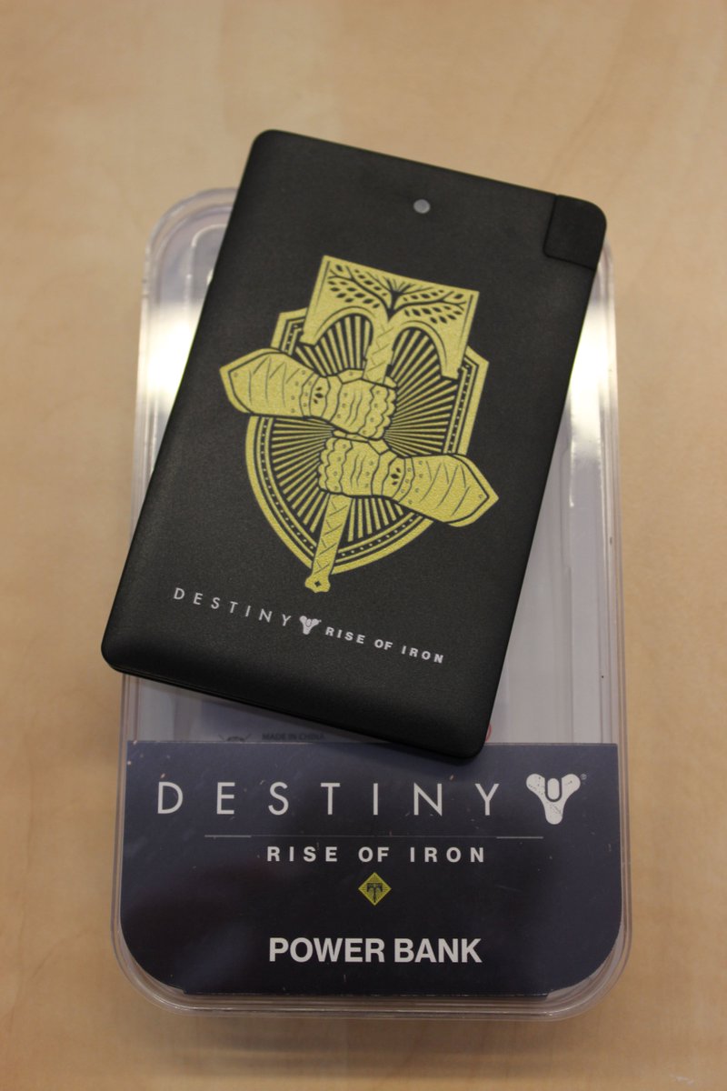 GameManiaBE's tweet photo. Destiny - Rise of Iron is vanaf nu speelbaar, tijd om The Plaguelands te ontdekken! 
Volg, RT en maak kans op een Destiny Powerbank + Shirt! https://t.co/oibmPMfr3Y