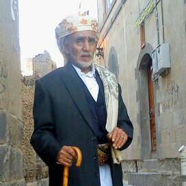Bntalzaeim's tweet photo. صوره الحاج محمد المسوري الذي استشهد اليوم الفجر في صنعاء جرا قصف خنازير الخليج لبيته
الي اين سيتمر صمت كلاب العرب https://t.co/kqzfTdTlnm