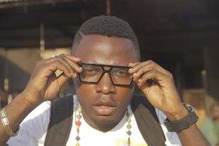 ZuzuBaur's tweet photo. fresh tune download &amp; listen https://t.co/fJwrZPEv0w