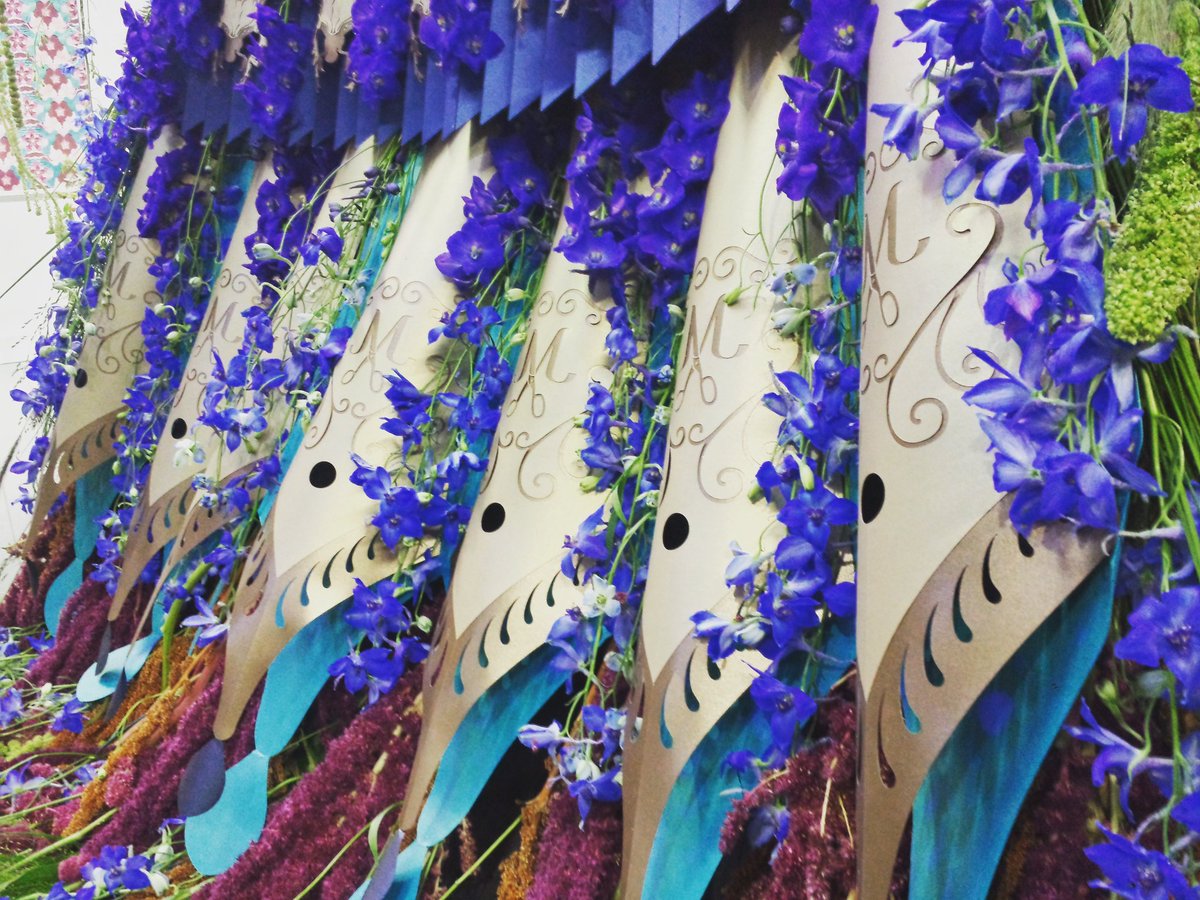 print_at_boss's tweet photo. Congrats to #MakerieStudio @JamJar_Flowers for showcasing their project @Fedrigoniuk, beautiful and inspiring!! https://t.co/YXNrohnSyB