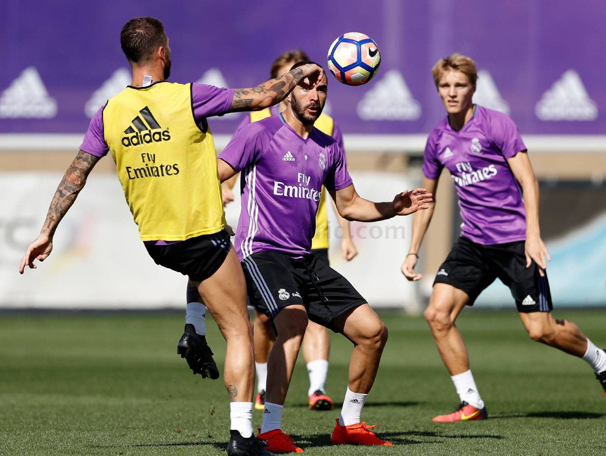 RMadridInfo's tweet photo. Training | Ramos, Benzema &amp; Ødegaard. https://t.co/7kHamg1cpF