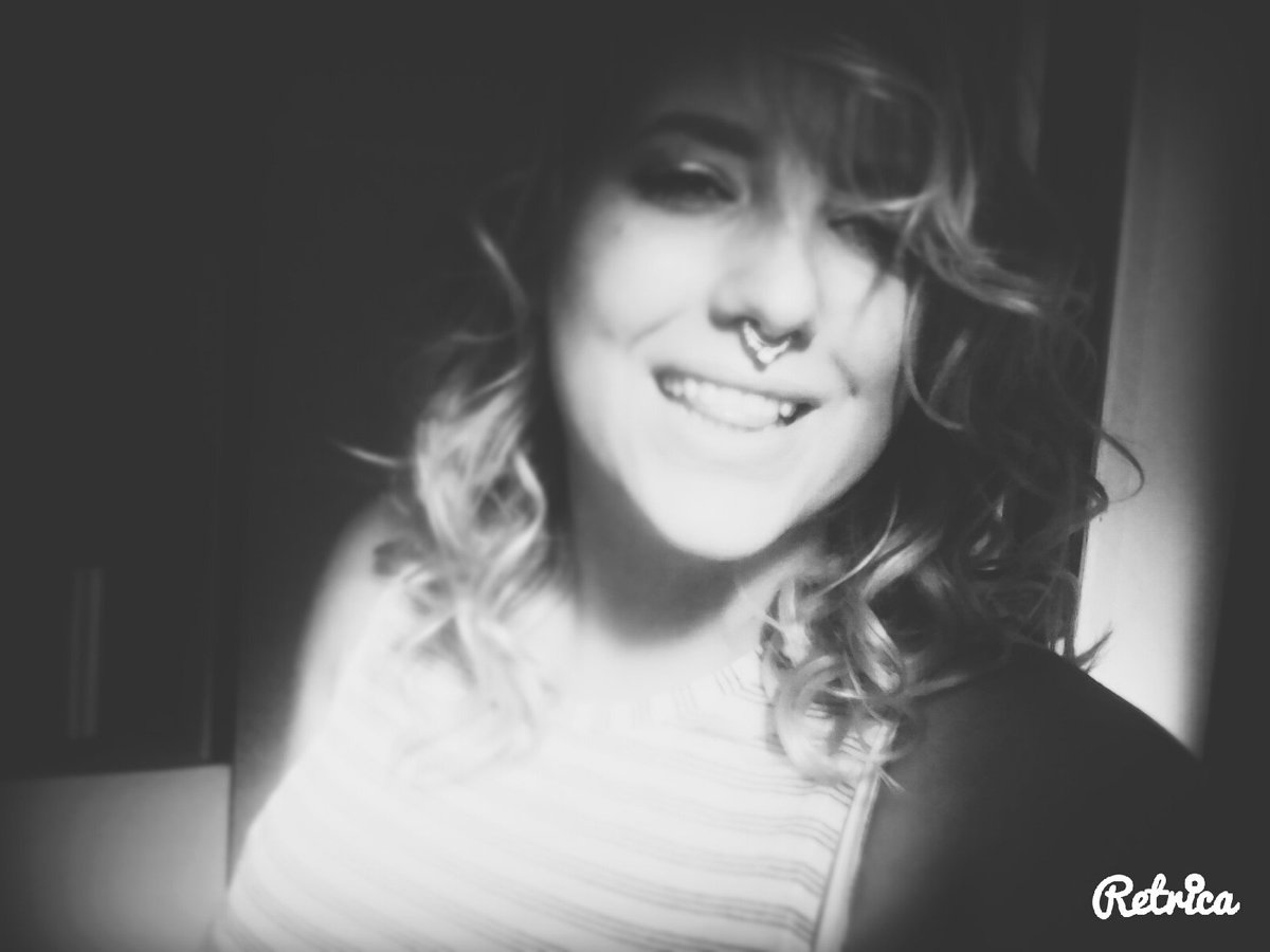 JacinthaSeys95's tweet photo. Loving my haire :D https://t.co/5G4zA9W4HV