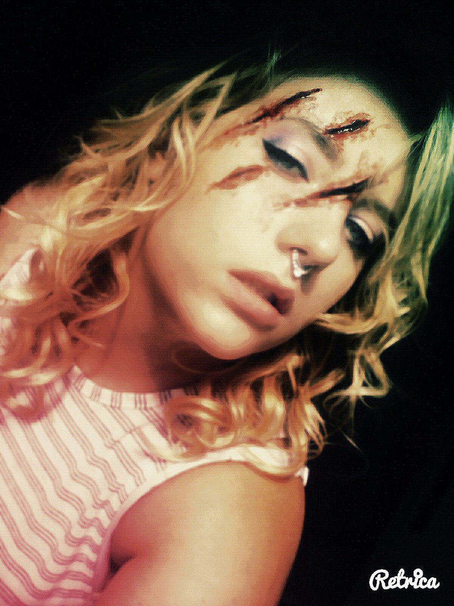 JacinthaSeys95's tweet photo. only a few facial scars #Halloween #sfxmakeup like my page on fb #JCnTHSFx https://t.co/1lVcQExUgl