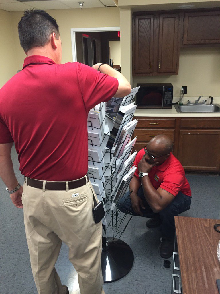 scottlove20's tweet photo. @SKVerticalMktg "that looks right, doesn't it". Fairless Hills loves Vertical Marketing! https://t.co/oJIVSQ95qG