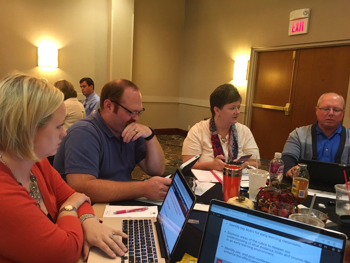 michelemurray's tweet photo. Wash Co Administrators learning and collaborating @WCDE_TN #TNleadersareready #integratedleadership @TNedu @Kimberhalliburt https://t.co/lq5Brd2sJQ