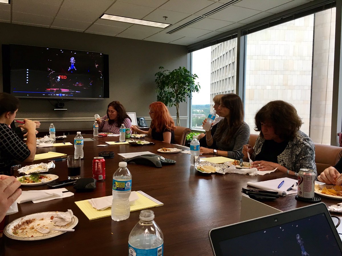 <a href="/IWIRCDE/">IWIRCDE Network</a> Lunch &amp; Learn "Your Body Language Shapes You" hosted by <a href="/Polsinelli/">Polsinelli</a>