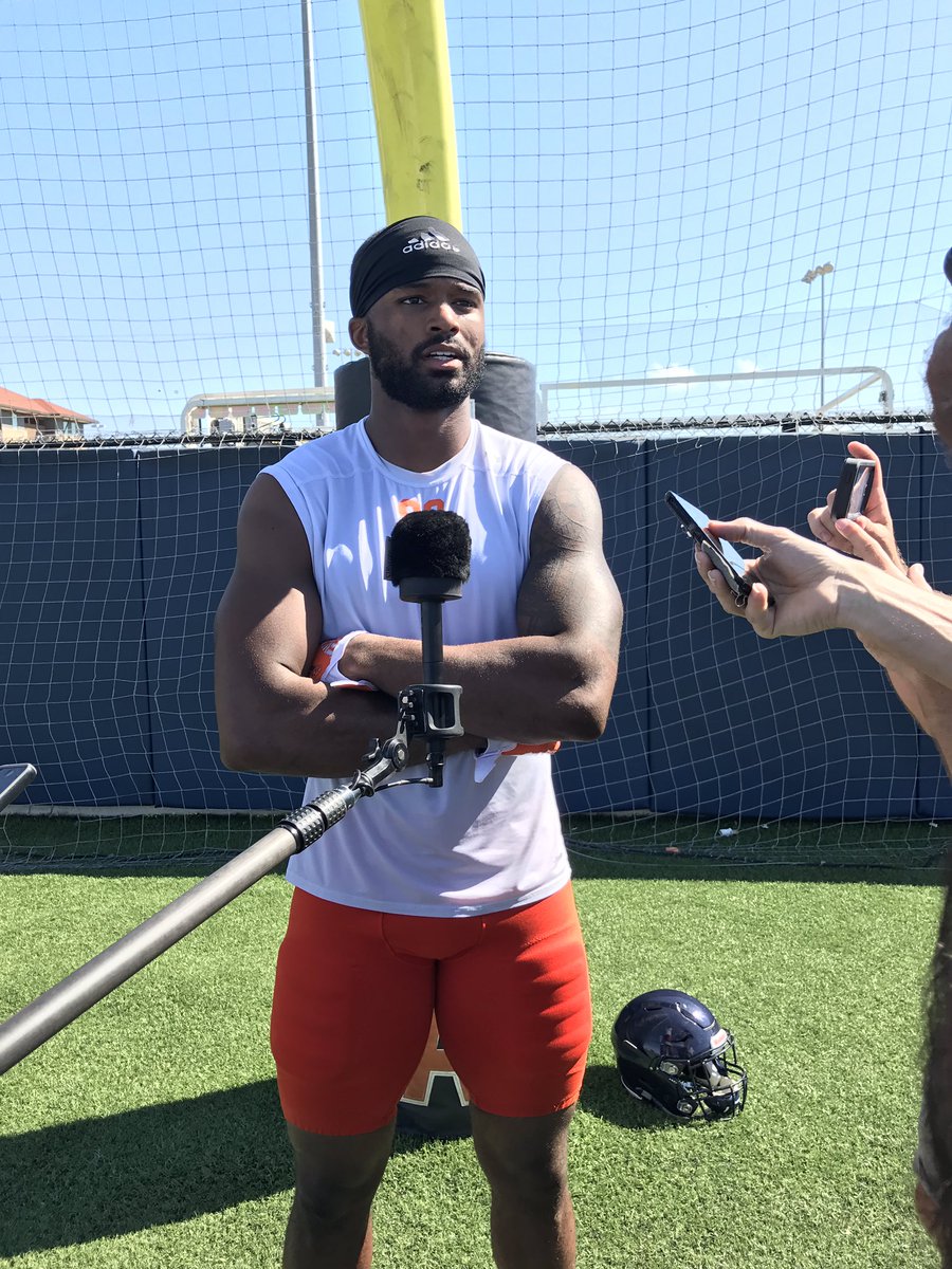 Kendall Taylor (kendall052003) Twitter