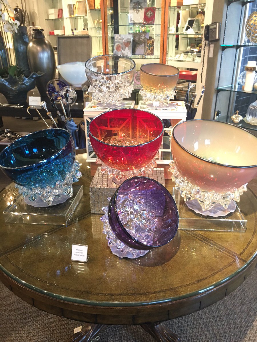 EventsGiftsHOU's tweet photo. Summer is almost over &amp; Fall is here! Transition your decor with these limited edition luxury glass bowls from AXIOM Glass #MoreThanEvents https://t.co/uWdgUpfRbd