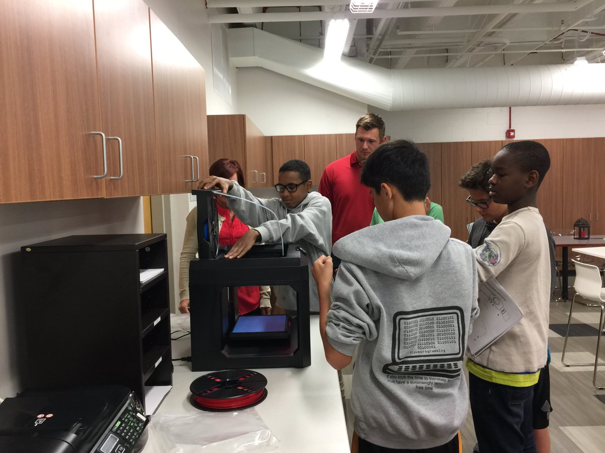 WCS_CAPS's tweet photo. Thank you to CCS for installing and training 6 of our CAPS freshman with our new "SUPER COOL" 3-D printer! https://t.co/SP2zMNtopR