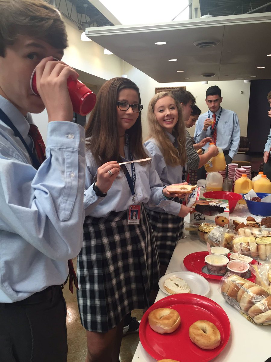 JPIIHS_2017's tweet photo. Great to see everyone at the first senior breakfast this morning! https://t.co/ijL9h0bQz0