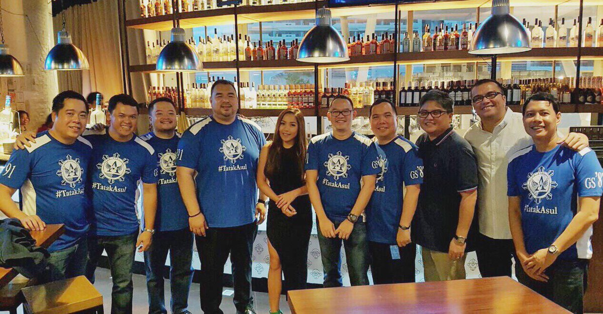 blue8791inc's tweet photo. Congrats AHS'91F for their concert with True Faith, @Blue8791 band, and Voice PH https://t.co/PQlHLkgvhh #tatakasul #truefaith #voiceph https://t.co/wFMC0zPjvD