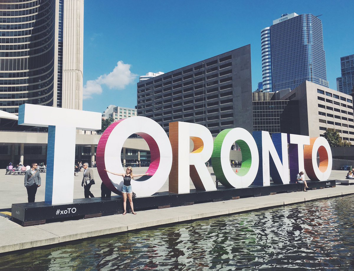 Just dropping in from Toronto! 🇨🇦
