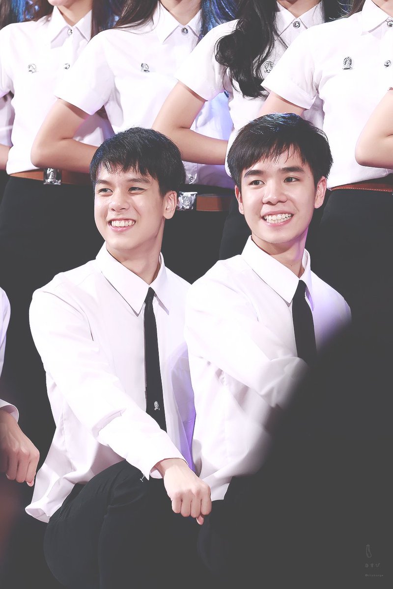 hitokange's tweet photo. ยิ้มมมมมม ใครหวานกว่า คนนั้นชนะ 55555555 😂😂😂  #cucl72audition #chulacuteboy https://t.co/G9gwezYqST