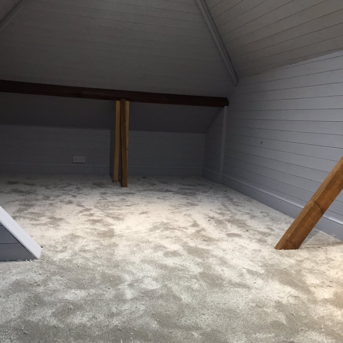 nscarpets's tweet image. #luxury #loftconversion #grey #carpet