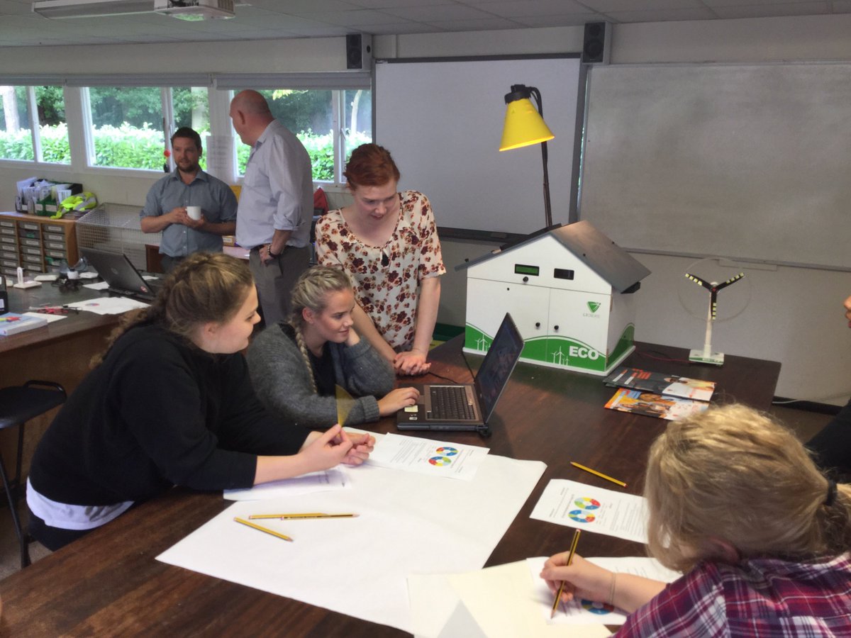 BrightFuturesHH's tweet photo. Students @HoltHallNorfolk explore @LJCreate's eco house as part of @BrightFuturesHH residential programme w/ @LitchamSchool + @sprowstonhigh https://t.co/KkZ0D1FxTi