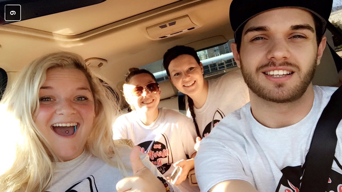 MaryvilleU's tweet photo. Alexa &amp; crew heading to their service project #MRO16 https://t.co/ZAhjNl1T5S