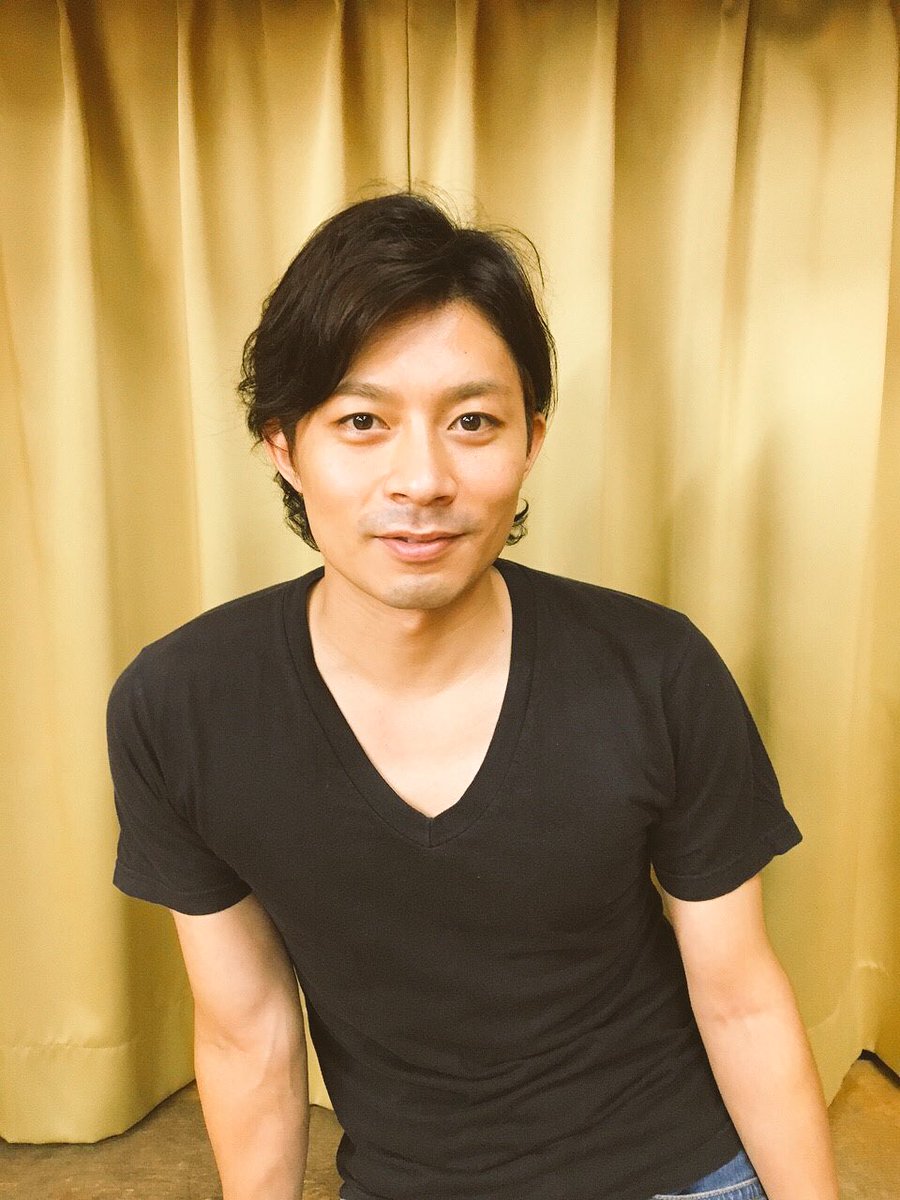 ট ইট র 野生児童 キャスト紹介第一弾 本番9日前となりましたので 今回の魅力的なキャスト紹介をしていこうと思います まずは今回の主演 高橋良輔さん T Co Du26vzyvm1 やんちゃでおもろーで熱いイケメン俳優さんです