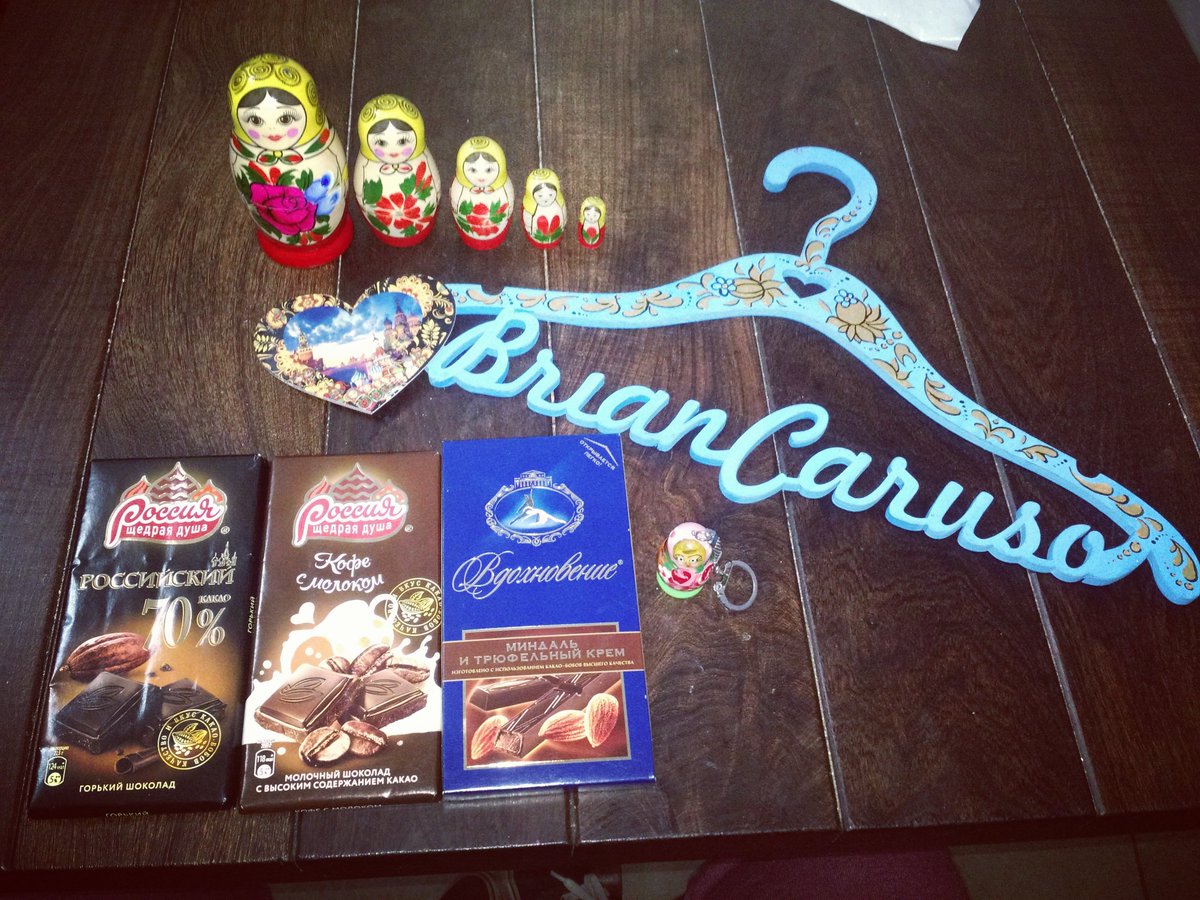 brian_caruso's tweet photo. Regalo de mis amigos de Rusia, Gracias a Olesya

Подарочные русские друзья, спасибо так много для Олеси и ее друзей https://t.co/XxlVx2Q1YP
