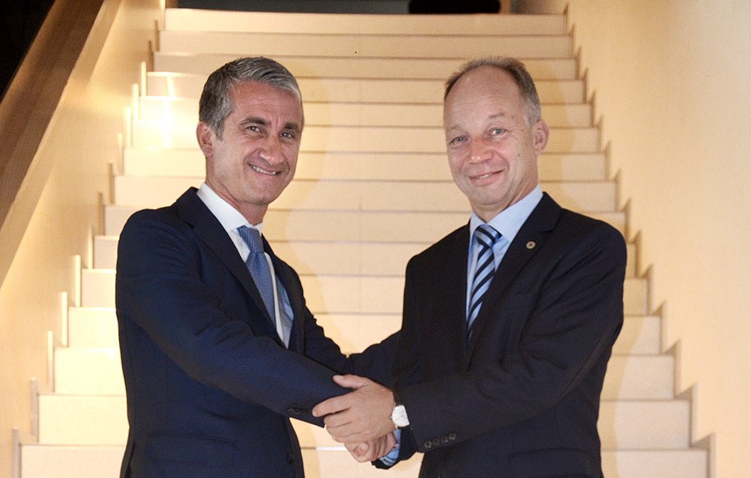 SCMGroup's tweet photo. Mr. Luigi De Vito, @SCMGroup Machinery Division Director and #Acimall board member, has been elected #Eumabois Vice President https://t.co/IKauJiwsaa