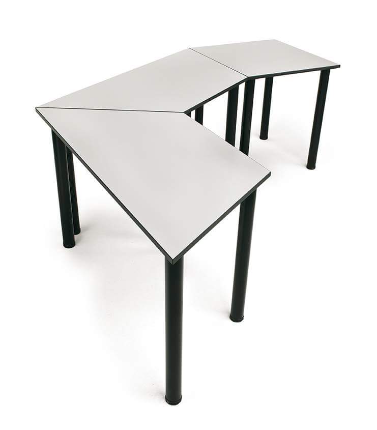 PSisplamo's tweet image. El pack para equipar tu sala de reuniones: mesa, perchero, pizarra y bloc de notas. ¡Todo listo!