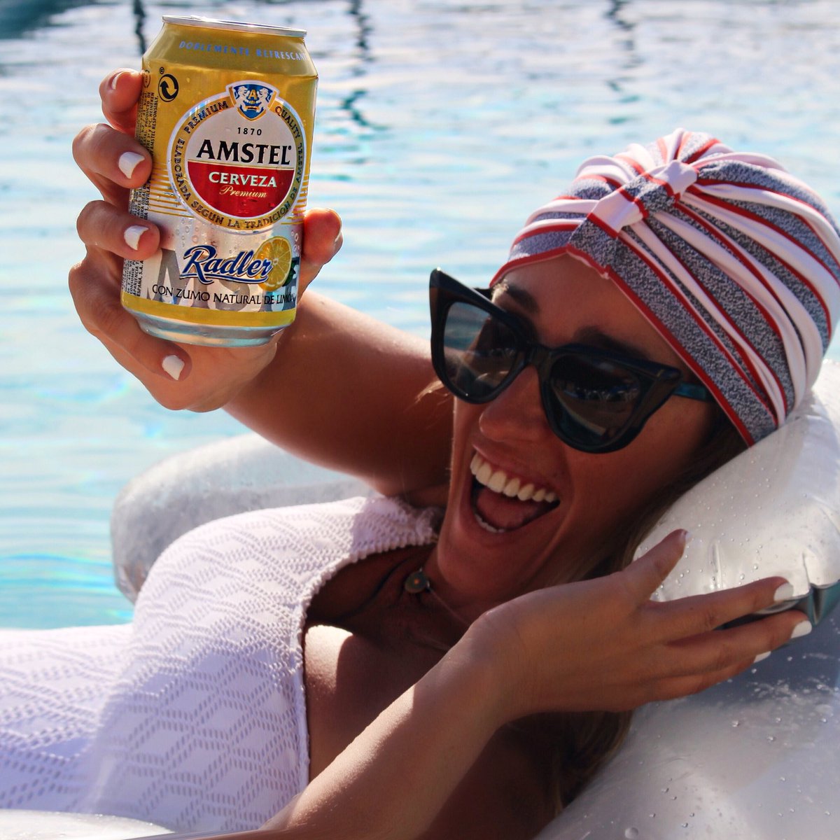 ana_crank's tweet photo. Hasta los últimos instantes del #verano son #TiempoDeAmstelRadler, fresquita con zumo natural de limón @Amstel_ES https://t.co/0DB6Fg9qZC