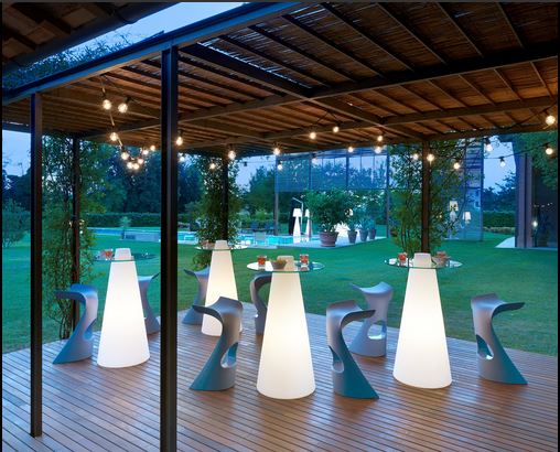 Met <a href="/SLIDEmilano/">SLIDE Design</a> breng je niet alleen licht, maar ook kleur in de ruimte. goo.gl/VPEVhk #powderblue #design