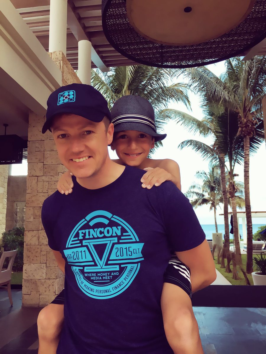 macklindan's tweet photo. My #fincon15 t-shirt has been my preferred look for the last 12 months. @ptmoney I'm hoping the #FinCon16 version will live up to the legacy https://t.co/GGqzU2A1s6