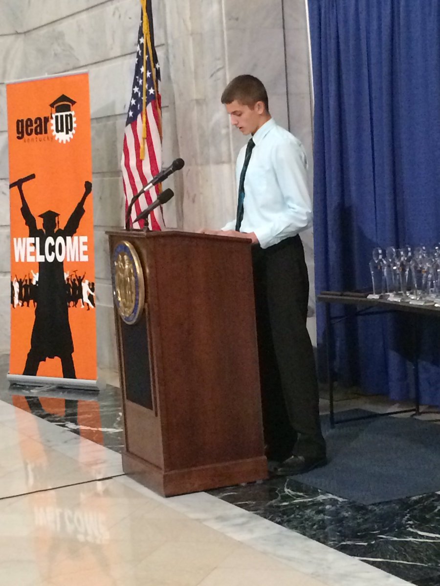 KYStuVoiceTeam's tweet photo. Kyle Schraeder explains how #Gearupworks https://t.co/1fdE6vXMeF