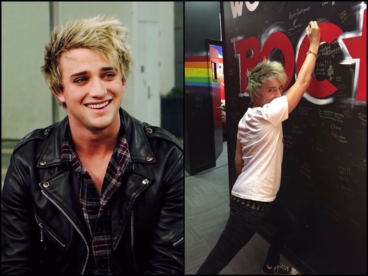 tinaxo87's tweet photo. Good morning #nobodies & @DaltonRapattoni! Here's some sunshine to start your day! Love you guys so much! #classicsalt 🌹 https://t.co/PPa0Q1HH5s