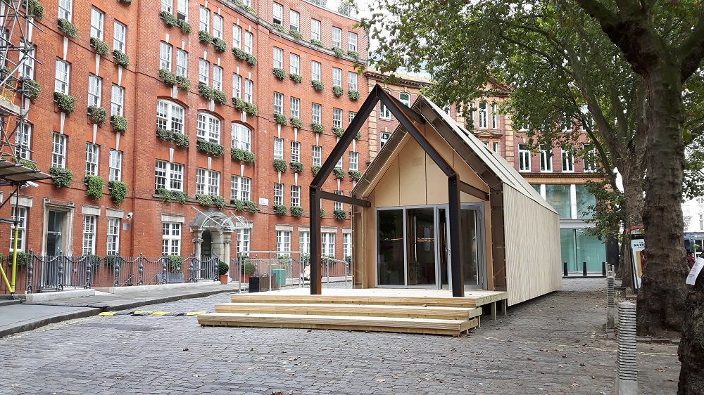 The Circular Building opens its doors to the public shar.es/1xsnXa @BuildingCentre #circulareconomy #architecture #londondesignweek