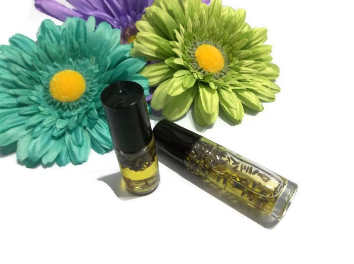 Lavender Bud Oil | Lavender Roller Bottle | Lavender Perfume Oil… etsy.com/listing/472417… #Etsymntt #CalmingLavender