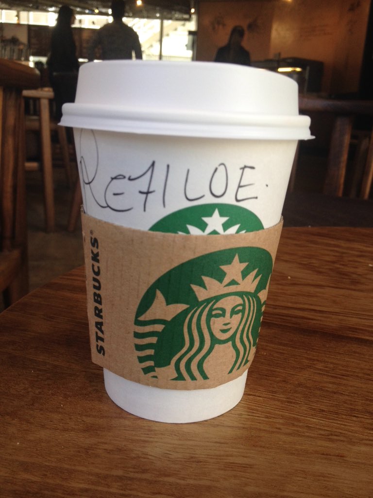 refiloehz's tweet image. "Where everybody knows your name..." #backhome #commonName