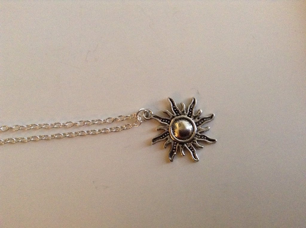 sheilasattic's tweet photo. Sun Charm Necklace https://t.co/DgOylVNkbv #Sheilasattic #Jewlery #Bridal #SunCharm https://t.co/qwbtsgx75c