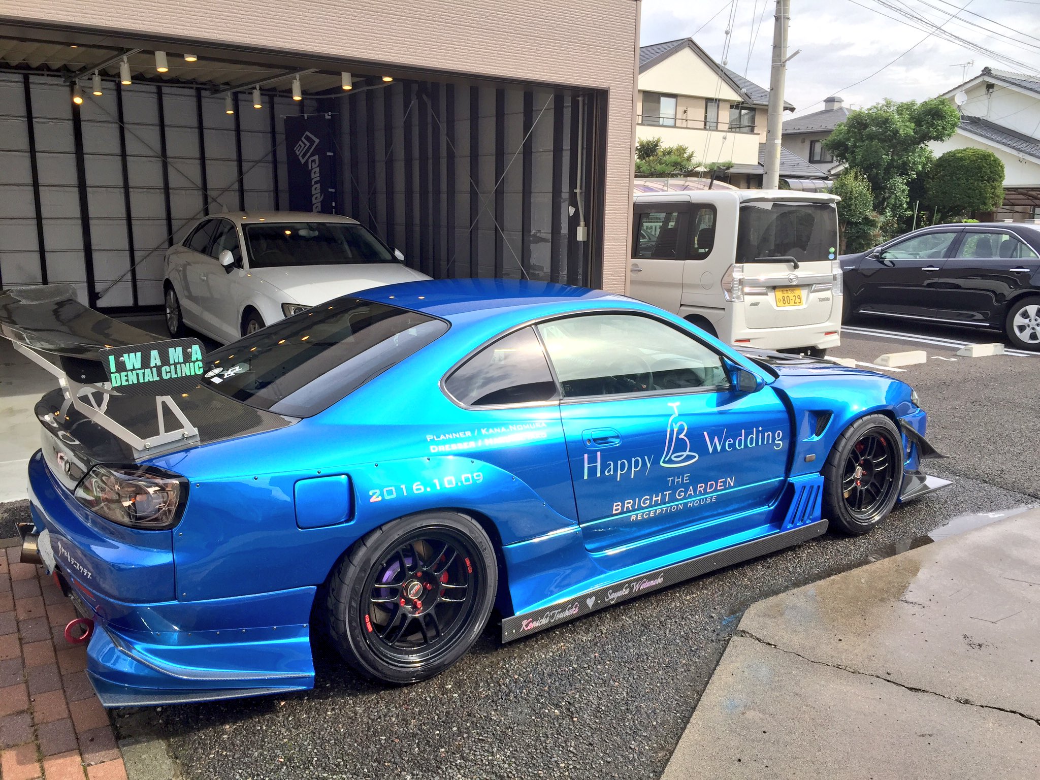 ばきさん 明日の前撮り用に洗車 タイヤペイント 当日の天気が怪しい 晴れろ みんなも晴れを祈って 結婚式 ウェルカムカー ウェルカムボード T Co Gh9a0xamui Twitter