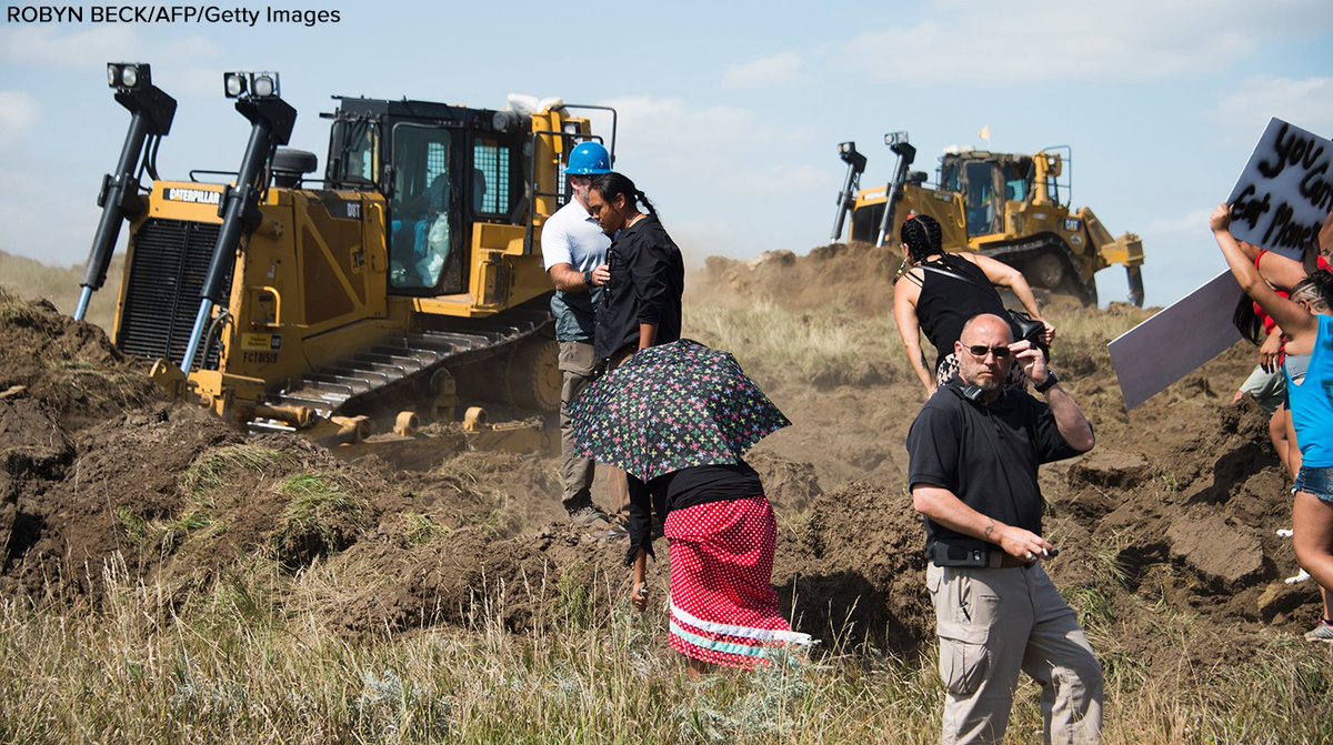 Three-judge federal appeals court panel set to hear dispute over the $3.8B four-state Dakota Access oil pipeline. abcn.ws/2ddAEu2