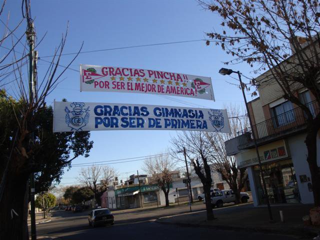 An7i7ris7er0's tweet photo. Hoy por #FoxClasico pasaron la promocion entre #Gelp vs #Rafaela y se me viene este recuerdo, #Diferencias Niell https://t.co/9vlYin1CDs