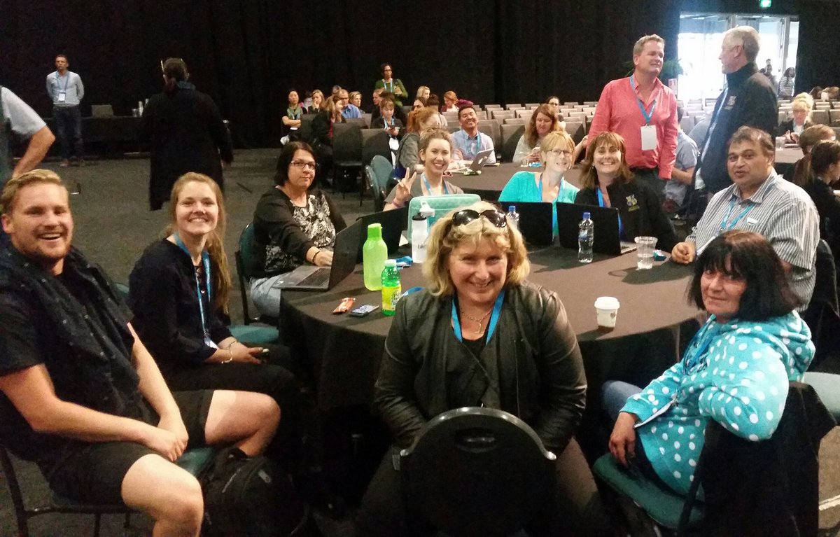 debbsc's tweet photo. Lucky to be able to being the team #ulearn2016 https://t.co/DP5uwmgIks