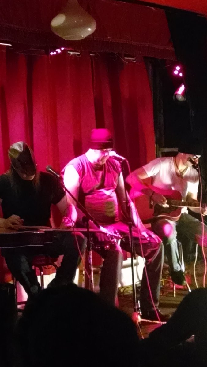 SLAcomedyshow's tweet photo. @lolabalatro at @ElboRoomLive and they got some friends. #SLAComedyShow https://t.co/1YqcKHJd7w