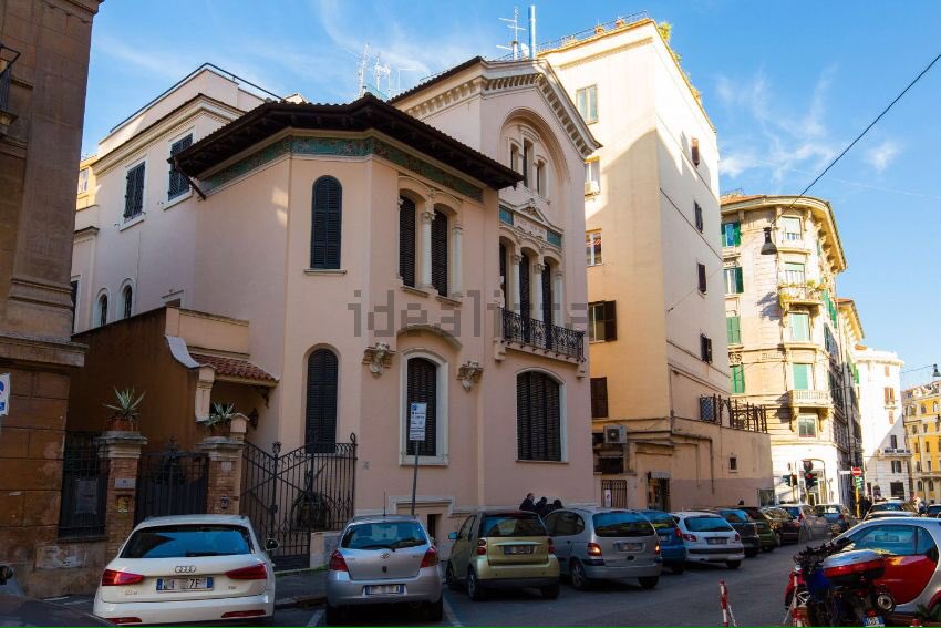 HimmelOlesya's tweet image. idealista.it/9070992 #красивый_дом #Рим #bella_casa #Roma #immobiliare_a_Roma #casa_a_Roma