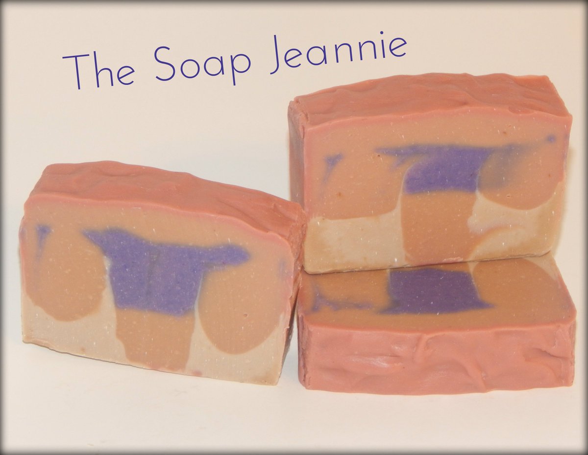 VortexSoapjeann's tweet image. My attempt at a Raspberry puree soap... it didn&apos;t swirl the way I planned! #raspberrysoap #swirlsoap