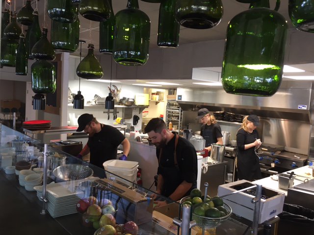 CharlotteFive's tweet photo. What’s new @FernFlavors's new #Dilworth space: https://t.co/1YrEPrvxAB via @katietoussaint https://t.co/eDR99cH1Kd