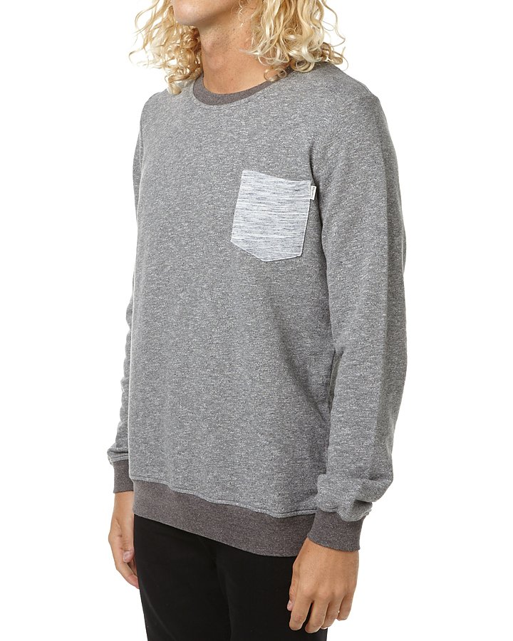 Referboard's tweet image. Don't miss out on the @SurfStitch menswear sale, and refer their products now! ow.ly/ZdM4304RuhK