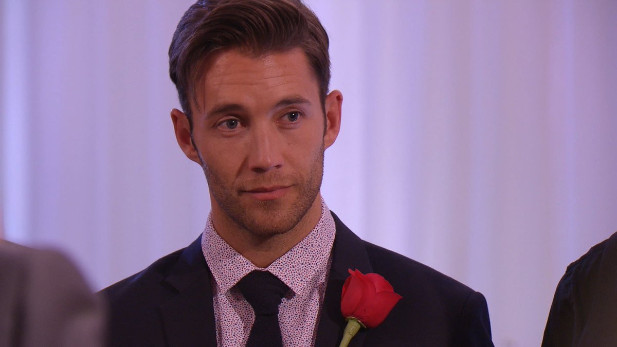 Kevin Dexter Pattee - Bachelorette Canada - Season 1 - *Sleuthing Spoilers* - Page 7 Ct-wPz_WYAQB_Un