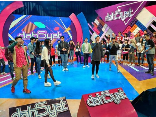 penampilan <a href="/YusufUbay29/">YusufUbay</a> di <a href="/dahSyatMusik/">dahSyat</a> tadi pagi
