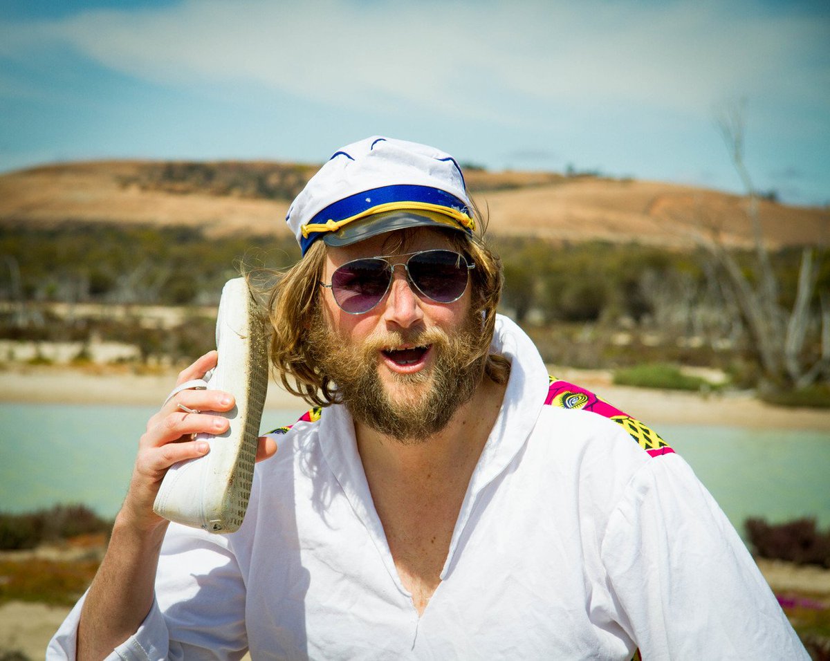 ☎️ ring-a-dingding ☎️ 
reception was immaculate out near Waverock 

#waverockweekender #westernaustralia #waverock