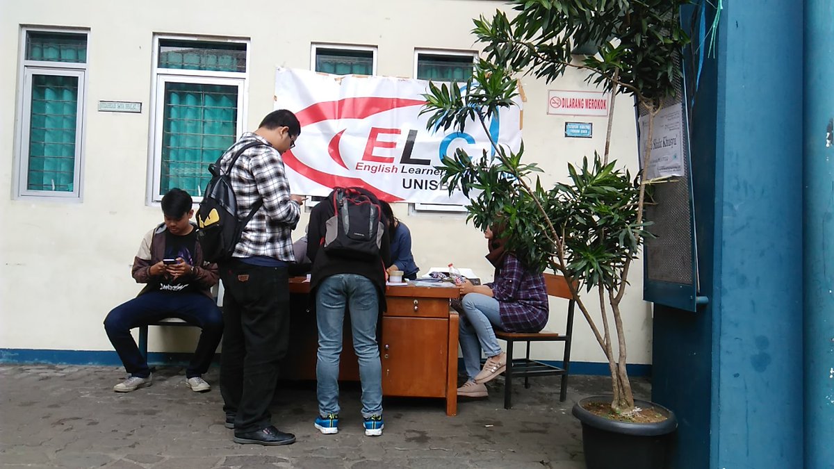 We are here until 7th October! Come and register yourself at UNISBA Tamansari to be a part of English Learners Community!