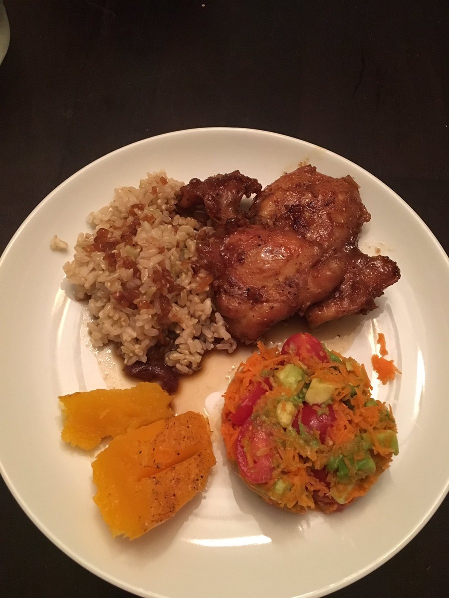 aduncan1908's tweet photo. @ayeshacurry Just killed the game with your brown sugar chicken. The fam bam was impressed. Ty! https://t.co/sZzUfCNYvN