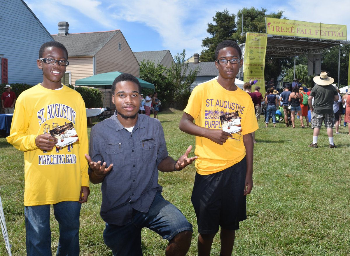 Ray (@justray504) on Twitter photo 🎤RAY with young fans 🎵<a href="/TremeFest/">Treme' Culture Fest</a> 🎵 💕#NewOrleans
.
📷 @Picturenola
.
Media@bananasocialmedia #ray #Epkmusicmanagement 🎤RAY with young fans 🎵<a href="/TremeFest/">Treme' Culture Fest</a> 🎵 💕#NewOrleans
.
📷 @Picturenola
.
Media@bananasocialmedia #ray #Epkmusicmanagement