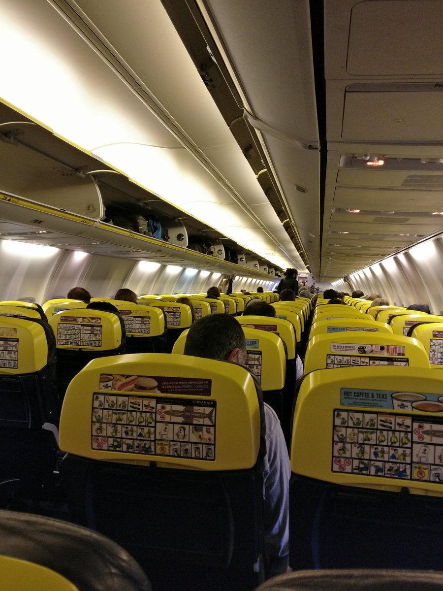 DCProduction's tweet photo. @Ryanair empty flight but had to swap bag for bin bag as it 'won't fit overhead'. Lie.  See bags adjacent. Great start to honeymoon. Cheers. https://t.co/58CzocB49a