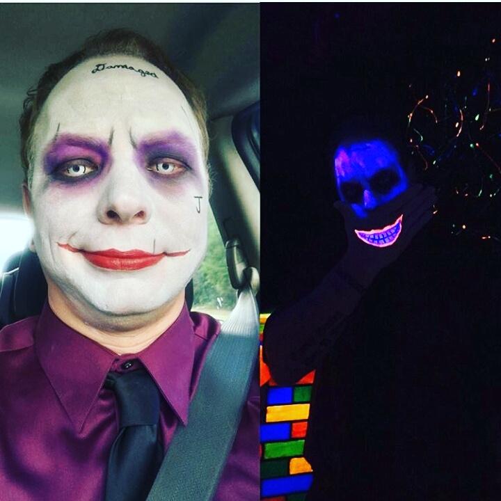 TwistedFxx's tweet photo. @HauntedAngelus  #ClownsArePeopleToo https://t.co/Tf3iVpULke